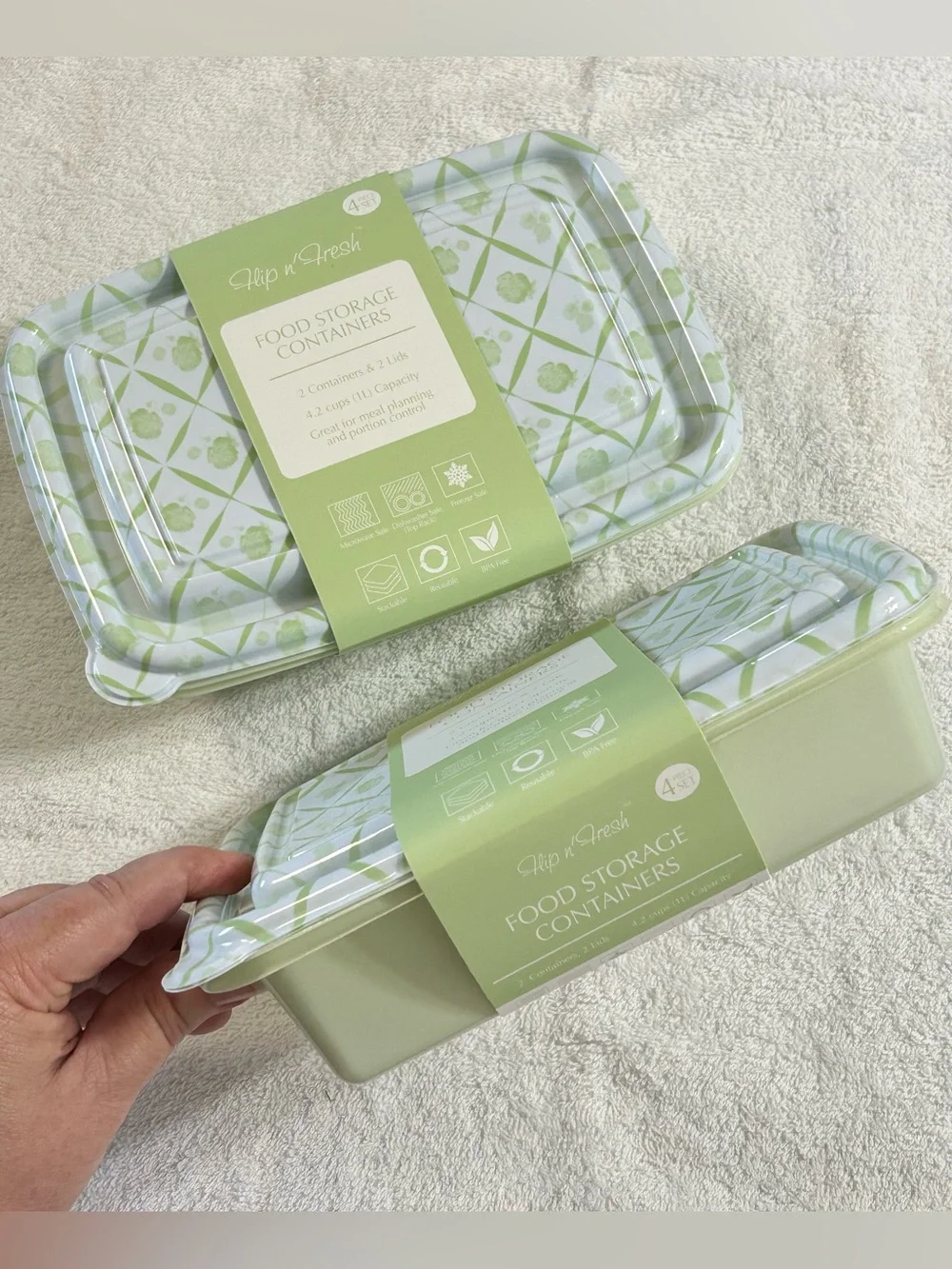 New! 4 Flip n’ Fresh Reusable Food Storage Containers & Lids